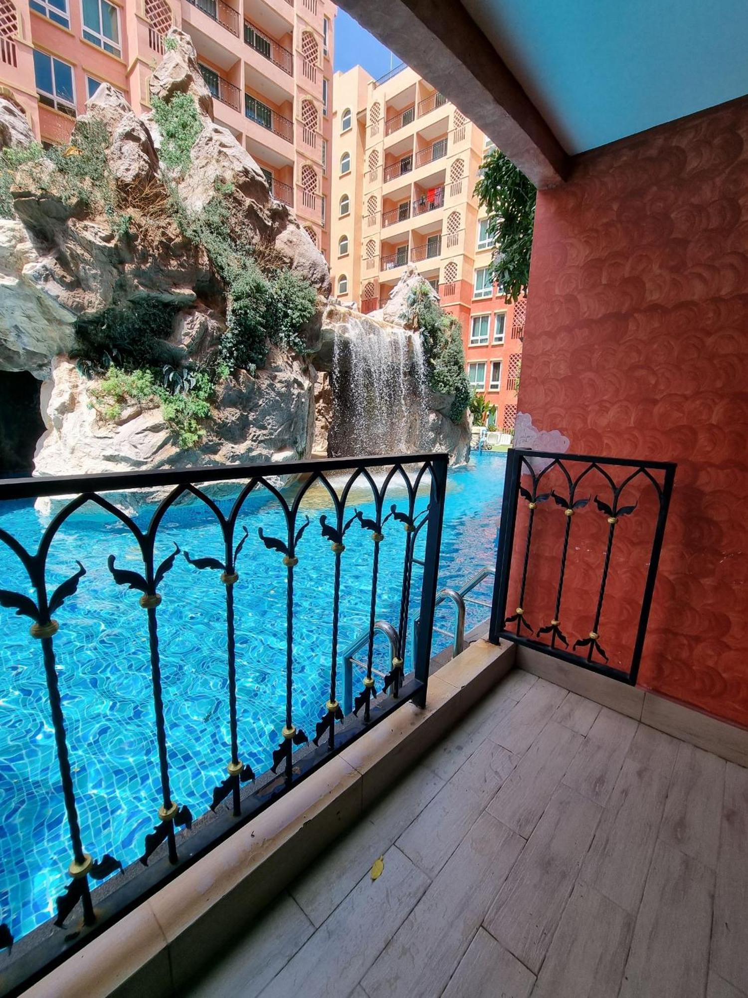 Seven Seas Resort Pattaya & Sofa Bed Jomtien Beach Dış mekan fotoğraf