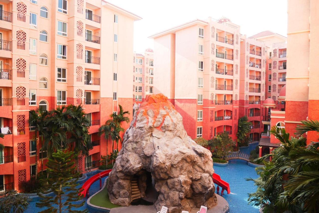 Seven Seas Resort Pattaya & Sofa Bed Jomtien Beach Dış mekan fotoğraf